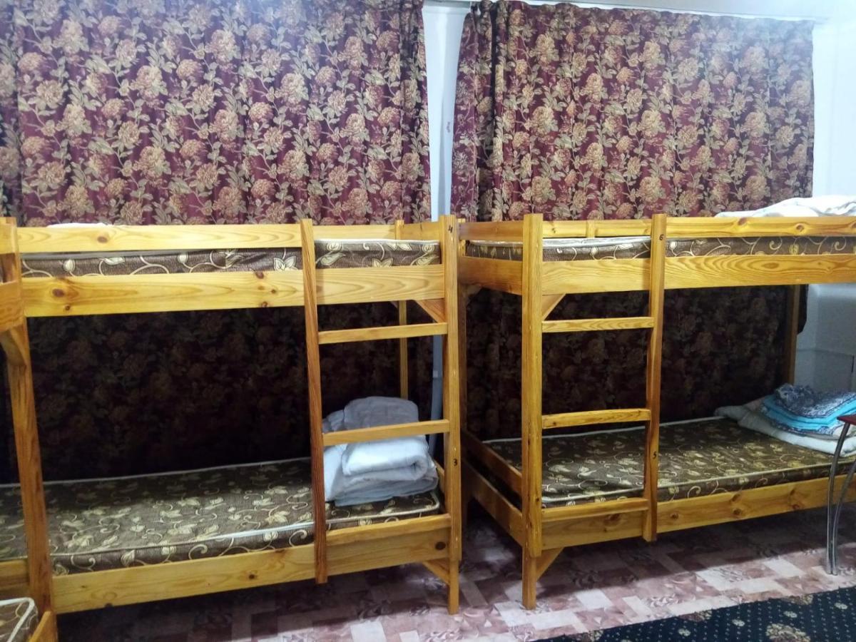 Hostel Raikhan Atyrau Exterior photo